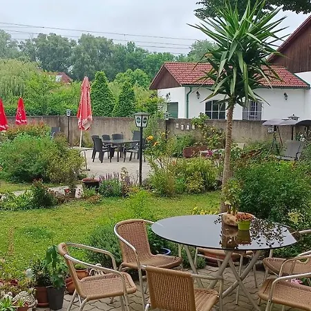 Han/Misafirhane Schwarzer Adler 2*