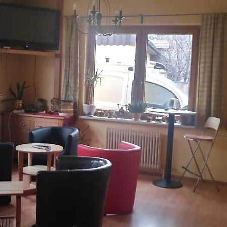 Schwarzer Adler Inn 2*