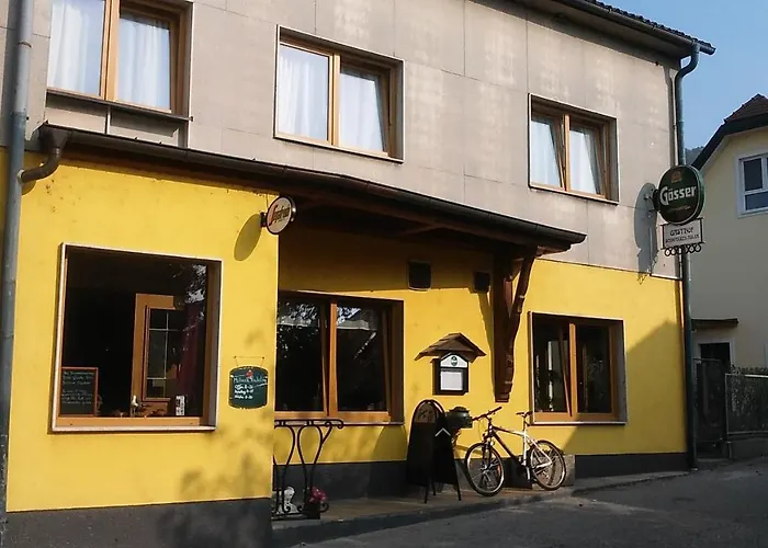 Han/Misafirhane Schwarzer Adler 2*